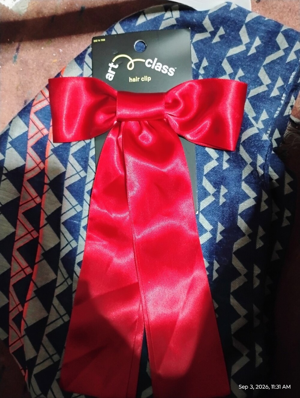 Art Class Red Bow Hair Clip